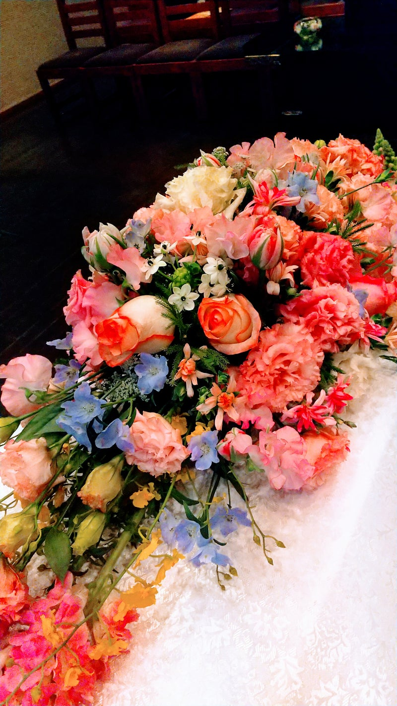 埼玉県川越市葬儀社セレモニーサロン　生花祭壇・生花アレンジ