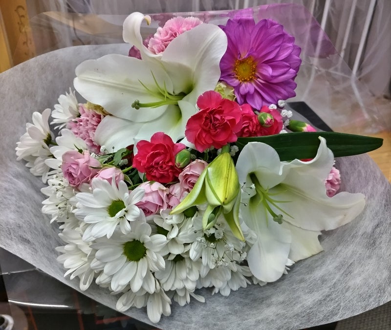 【埼玉県川越市葬儀セレモニーサロン】生花祭壇・生花アレンジ