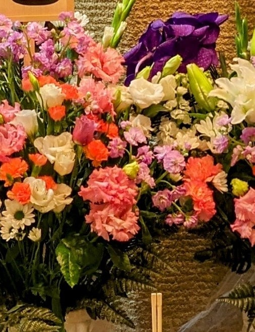 【埼玉県川越市葬儀セレモニーサロン】生花祭壇・生花アレンジ