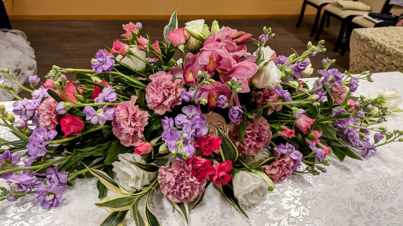 【埼玉県川越市葬儀セレモニーサロン】生花祭壇・生花アレンジ