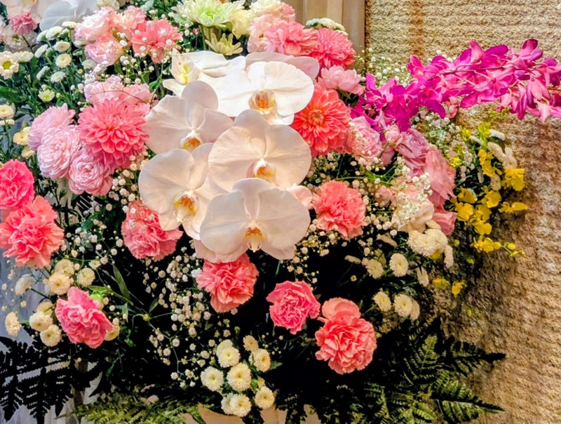 供花 ピンクメインのオリジナル【埼玉県川越市葬儀セレモニーサロン】