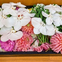 ピンクの仏衣・華やかなお別れ花（川越市斎場・無宗教葬）埼玉県川越市葬儀セレモニーサロン】